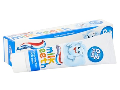 Từ 3-6 tuổi nên dùng kem đánh răng dành cho trẻ em.