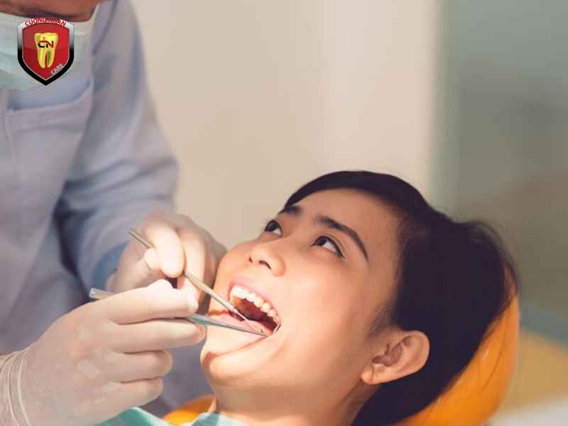 Các phương pháp nào được sử dụng để điều trị nha chu ?