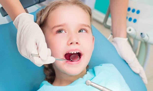Biện pháp giúp giữ răng không bị di chuyển vào khoảng mất răng