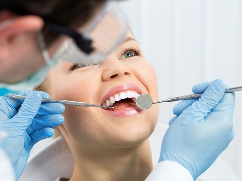 Nguyên nhân làm cho quá trình bọc răng sứ bị hôi miệng?